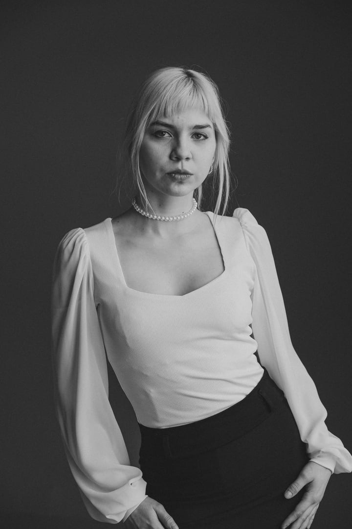 Лена Целина